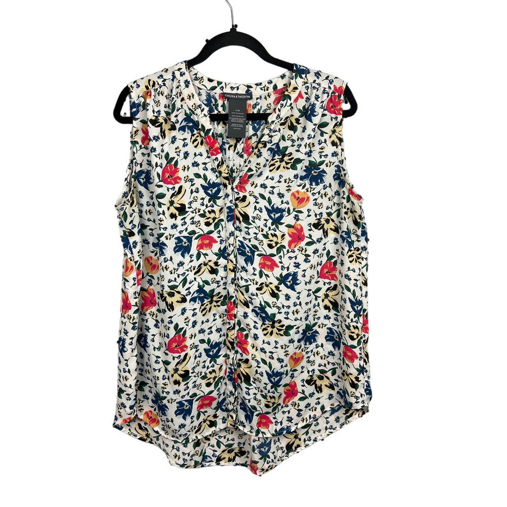 Chelsea & Theodore Floral Button Down Tank Size L